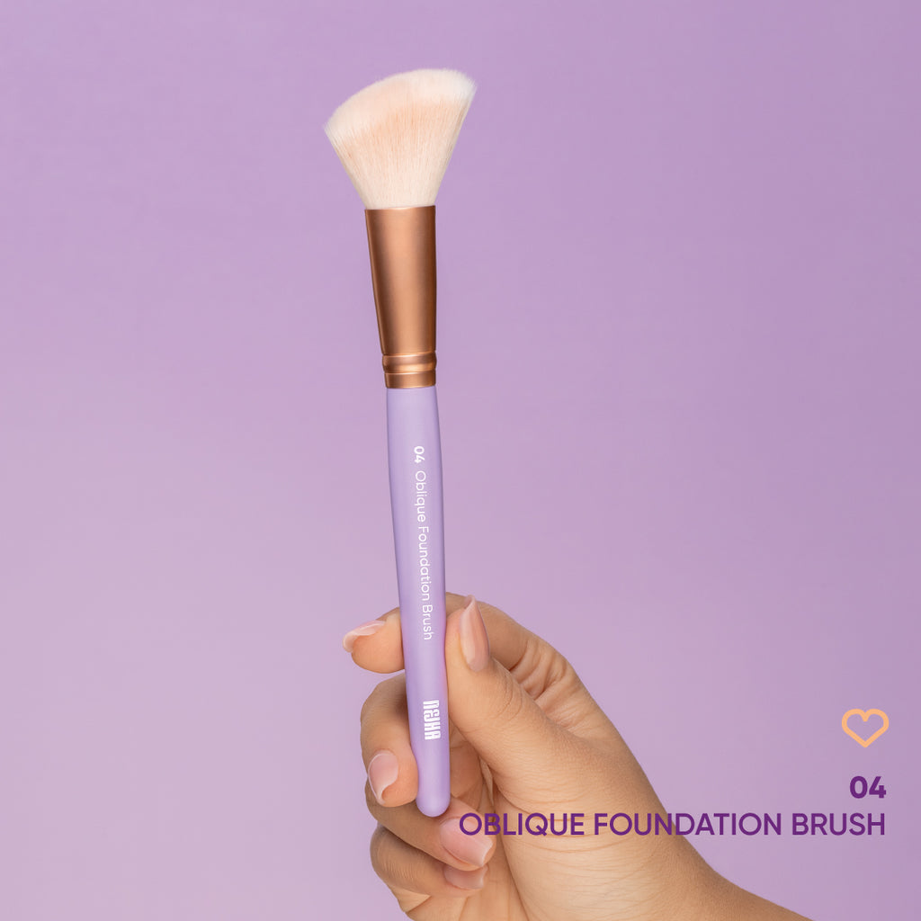 NEJHA 04 Oblique Foundation Brush – Pennello Fondotinta Obliquo