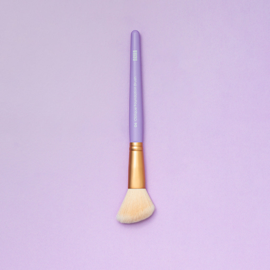 NEJHA 04 Oblique Foundation Brush – Pennello Fondotinta Obliquo