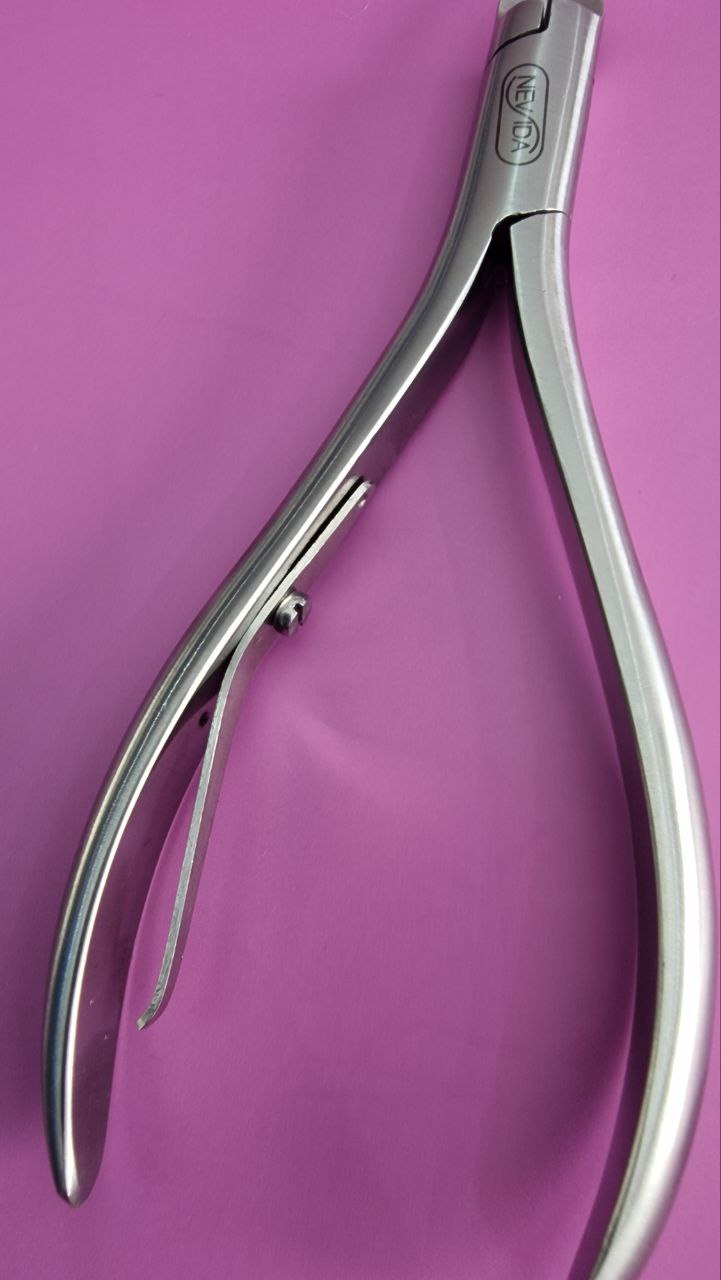 Tronchese Professionale per Unghie Incarnite - Acciaio inox Nevida KE02-135