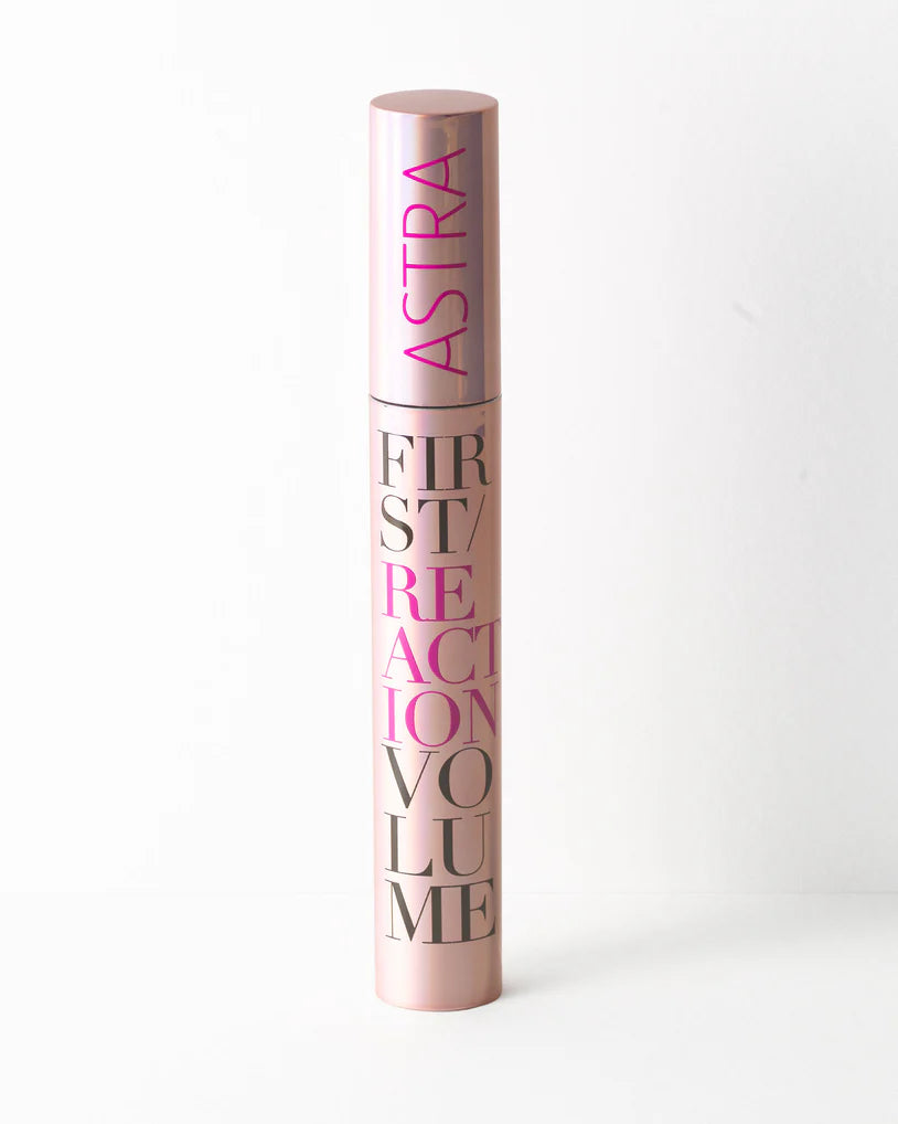 Astra FIRST REACTION VOLUME MASCARA - Mascara Volumizzante Lunga Durata