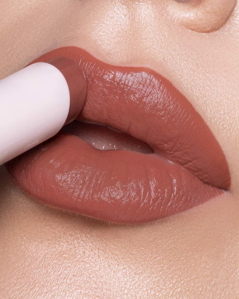 Astra PURE BEAUTY LIPSTICK - Rossetto Cremoso Semi Mat