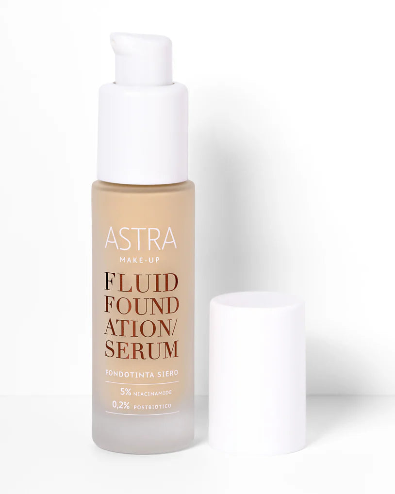 Astra FLUID FOUNDATION SERUM - Fondotinta Siero Idratante, 2 in 1