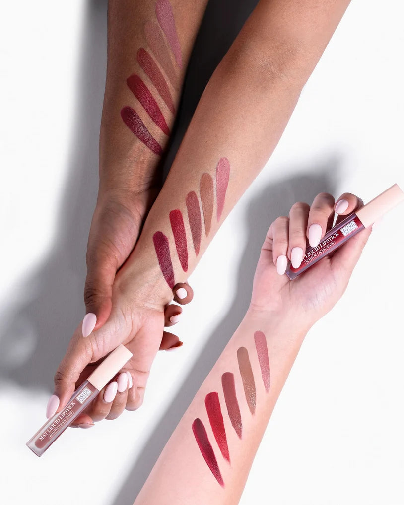 Astra PURE BEAUTY MAT LIQUID LIPSTICK - Rossetto Liquido Opaco
