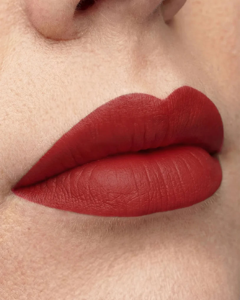 Astra PURE BEAUTY MAT LIQUID LIPSTICK - Rossetto Liquido Opaco