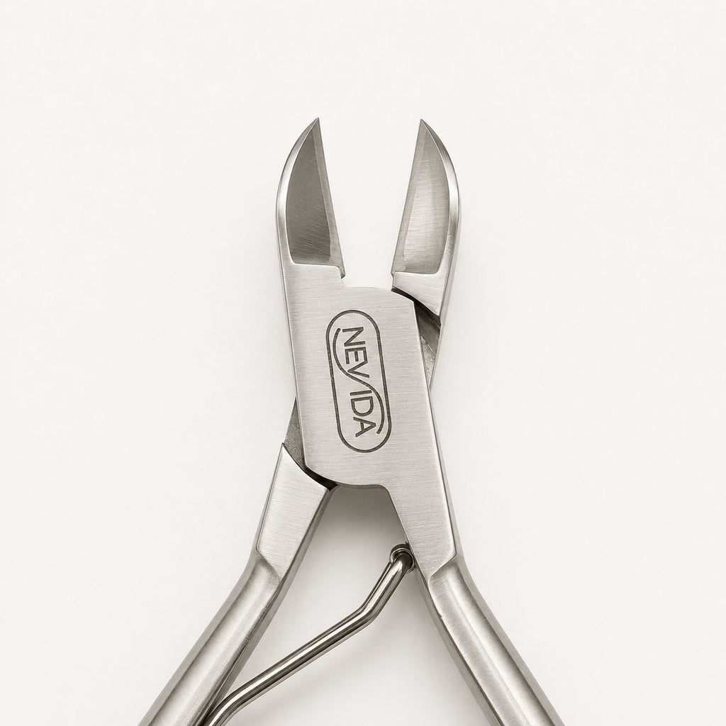 Nevida Tronchese Professionale per Unghie KE-02-118 – Disponibile in 4 Misure